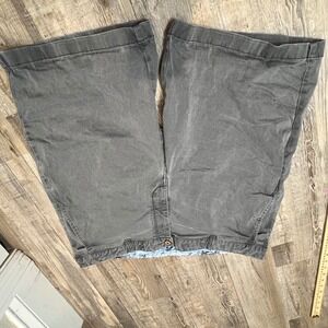 Tommy Bahama Gray Chino Shorts Mens Size 40 Flat Front Button Fly Stretch